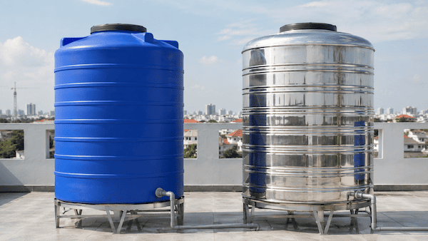 So sánh bồn nhựa và bồn inox